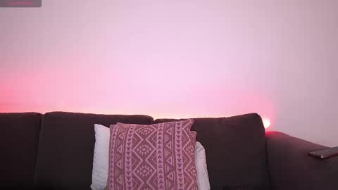 Snapshot of ady_w_o_w chatting on October 28, 1:36 pm Ada online show from October 28, 1:36 pm