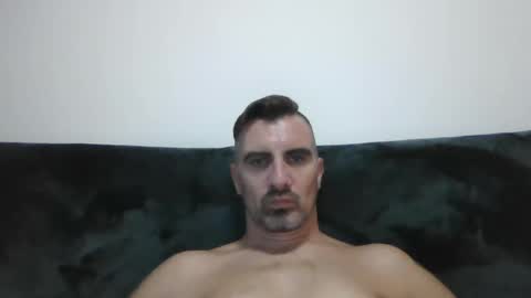 Snapshot of adyyyyyyyyyy35 chatting on November 3, 12:28 pm Adrian online show from November 3, 12:28 pm