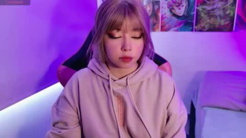 Arieyara online show from December 18, 7:20 pm