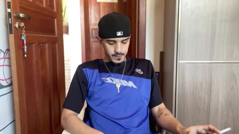 Luci online show from September 10, 7:03 pm