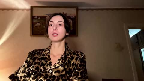 Snapshot of aevra chatting on February 6, 6:35 pm vegans taste better online show from February 6, 6:35 pm