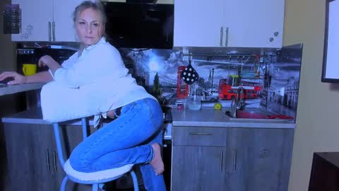 OneAfa online show from January 4, 6:30 pm