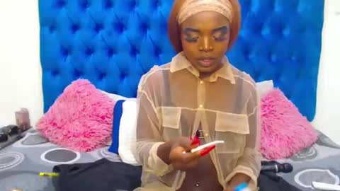 Snapshot of africanbrownskingoddes chatting on February 6, 5:46 am africanbrownskingoddes online show from February 6, 5:46 am