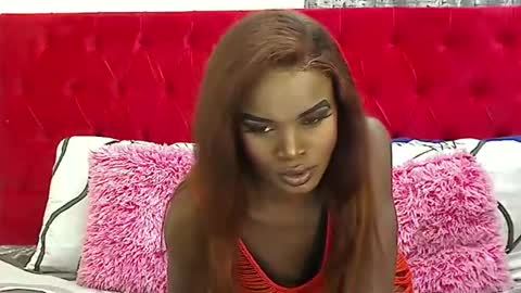 Snapshot of africanbrownskingoddes chatting on February 21, 10:15 pm africanbrownskingoddes online show from February 21, 10:15 pm