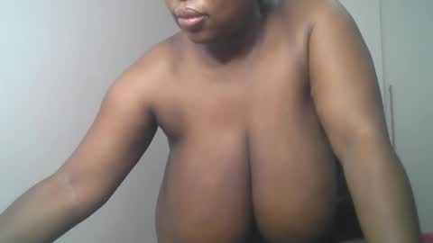 ONLYFAN-Africanbusty online show from March 11, 2:10 am