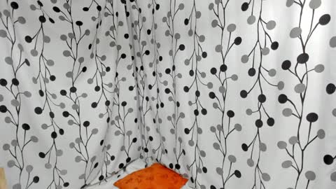 Snapshot of afrodita3123 chatting on December 29, 2:17 am Lorena online show from December 29, 2:17 am