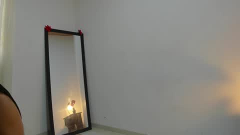 Snapshot of afrodita3123 chatting on February 19, 11:49 am Lorena online show from February 19, 11:49 am