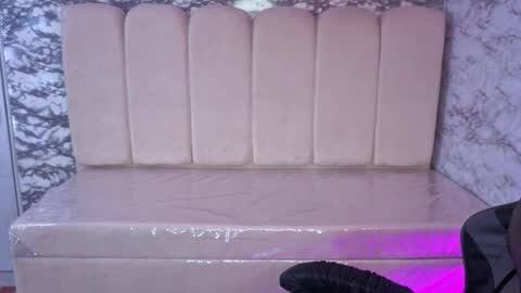 afrodita_wild_v online show from December 20, 8:16 pm