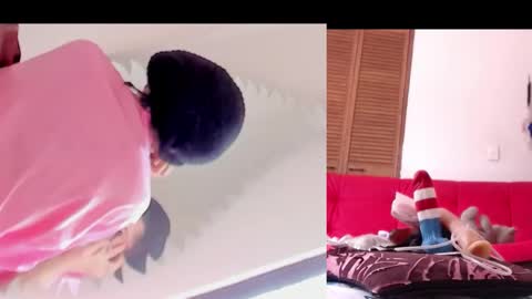 Snapshot of afroditacute16 chatting on October 24, 3:52 pm afroditacute16 online show from October 24, 3:52 pm