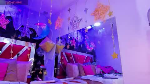 Snapshot of afroditagreenn chatting on November 23, 10:09 pm Afrodita online show from November 23, 10:09 pm