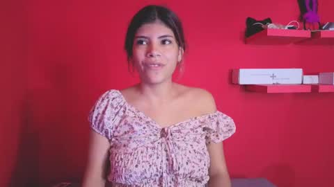 afroditamoore online show from October 14, 3:29 am