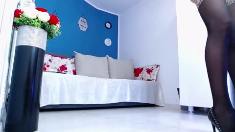 Amalia online show from February 25, 4:21 pm