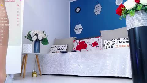 Amalia online show from November 26, 5:03 pm