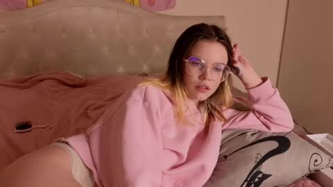 Snapshot of afterdarkduo chatting on November 28, 6:43 pm afterdarkduo online show from November 28, 6:43 pm