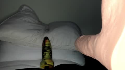 Snapshot of agapinghole chatting on September 26, 5:00 am agapinghole online show from September 26, 5:00 am