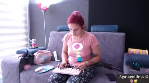 Agata Collinss online show from December 2, 8:15 pm