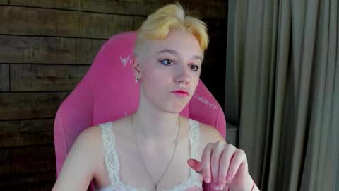 Snapshot of agatagate chatting on February 28, 5:08 am AgataGate online show from February 28, 5:08 am