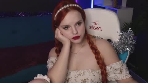 Snapshot of agatamoonlight chatting on December 26, 4:21 am Agata online show from December 26, 4:21 am