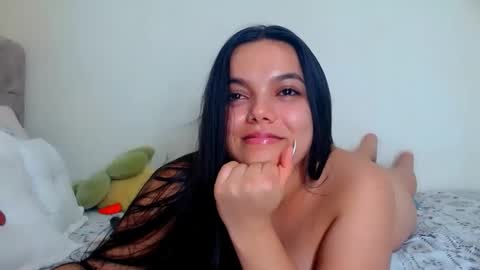 agatha frank online show from March 8, 1:14 am