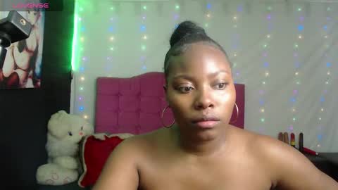 CAROLINA online show from February 25, 9:02 pm