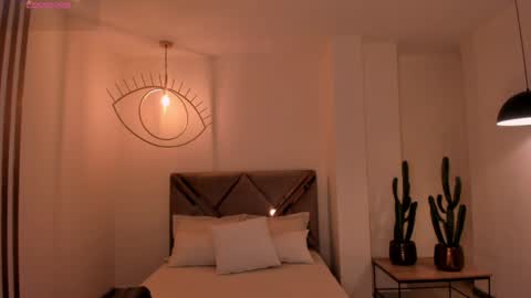 Agatha online show from January 30, 7:37 pm