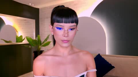 Agatha online show from November 13, 7:24 pm