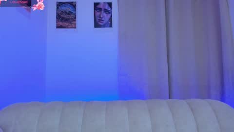 Snapshot of agathauwuart chatting on February 16, 1:14 am Agatha online show from February 16, 1:14 am