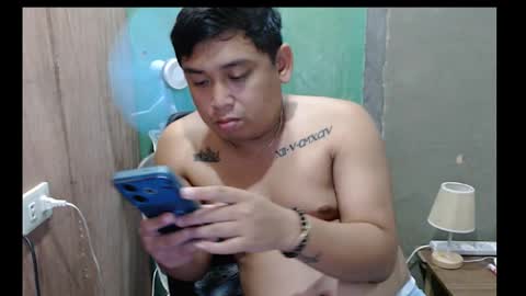 Snapshot of agentcummer_28 chatting on February 19, 3:38 pm Markii online show from February 19, 3:38 pm