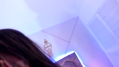 Aggy online show from March 6, 5:14 am