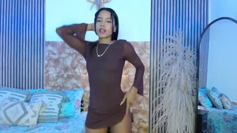 aghata walkerl online show from April 7, 9:32 am