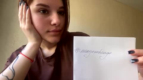 Agnes online show from April 17, 10:40 am