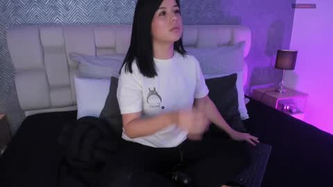 Ahmara  online show from February 13, 11:39 am