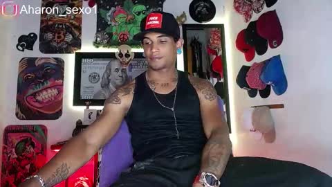 Aharon  Zamora online show from February 26, 3:53 am