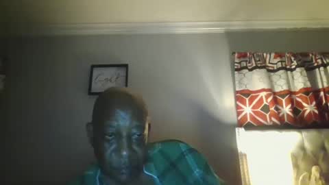 Snapshot of ahayahisgod1_ chatting on October 16, 6:36 am Mr. Wonderful online show from October 16, 6:36 am