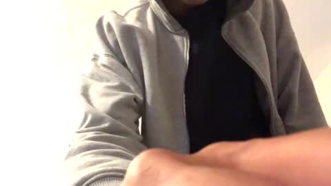 Snapshot of ahbehbi12 chatting on September 11, 5:07 am ahbehbi12 online show from September 11, 5:07 am