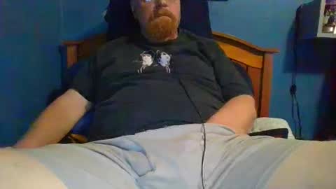 Snapshot of ahrnycumtoy chatting on February 23, 7:22 am hrnycummer online show from February 23, 7:22 am