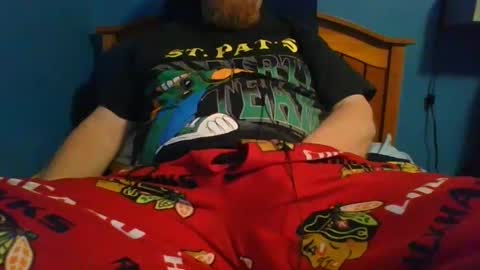 Snapshot of ahrnycumtoy chatting on March 9, 6:39 am hrnycummer online show from March 9, 6:39 am