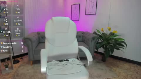 AIDA ADAMS online show from February 26, 11:37 pm