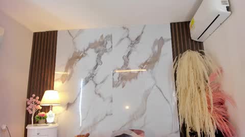 Aida  online show from February 11, 12:37 pm