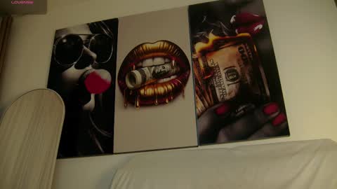 Aida  online show from September 22, 9:33 am