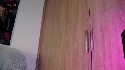 Aida  online show from October 3, 10:56 am