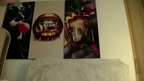 Aida  online show from October 18, 11:11 am