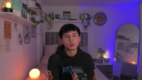 Snapshot of aidan_hale chatting on September 20, 2:56 am A H online show from September 20, 2:56 am