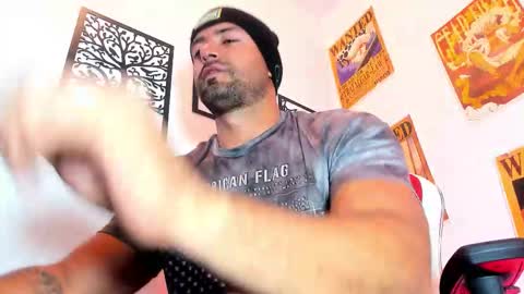 Snapshot of aidenbrites chatting on November 10, 9:47 pm Aiden Brites online show from November 10, 9:47 pm