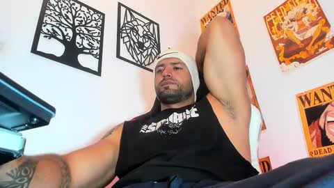 Snapshot of aidenbrites chatting on November 23, 2:11 am Aiden Brites online show from November 23, 2:11 am