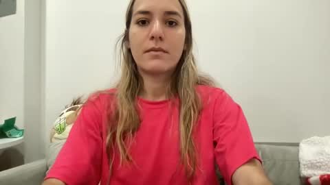 Snapshot of ailebun chatting on January 13, 9:19 am Aile online show from January 13, 9:19 am