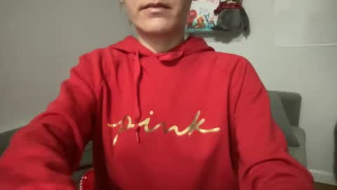 Snapshot of ailebun chatting on January 24, 2:41 pm Aile online show from January 24, 2:41 pm