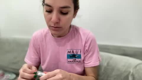 Snapshot of ailebun chatting on January 29, 9:39 pm Aile online show from January 29, 9:39 pm