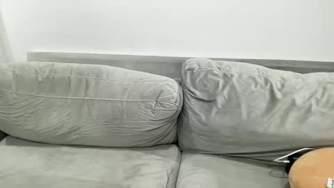 Snapshot of ailebun chatting on February 17, 12:59 pm Aile online show from February 17, 12:59 pm