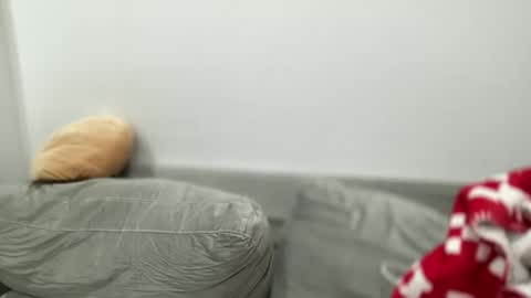 Snapshot of ailebun chatting on February 21, 6:51 am Aile online show from February 21, 6:51 am